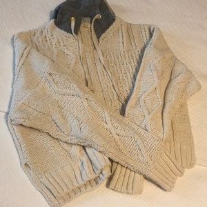 Ladies hooded sweater size L